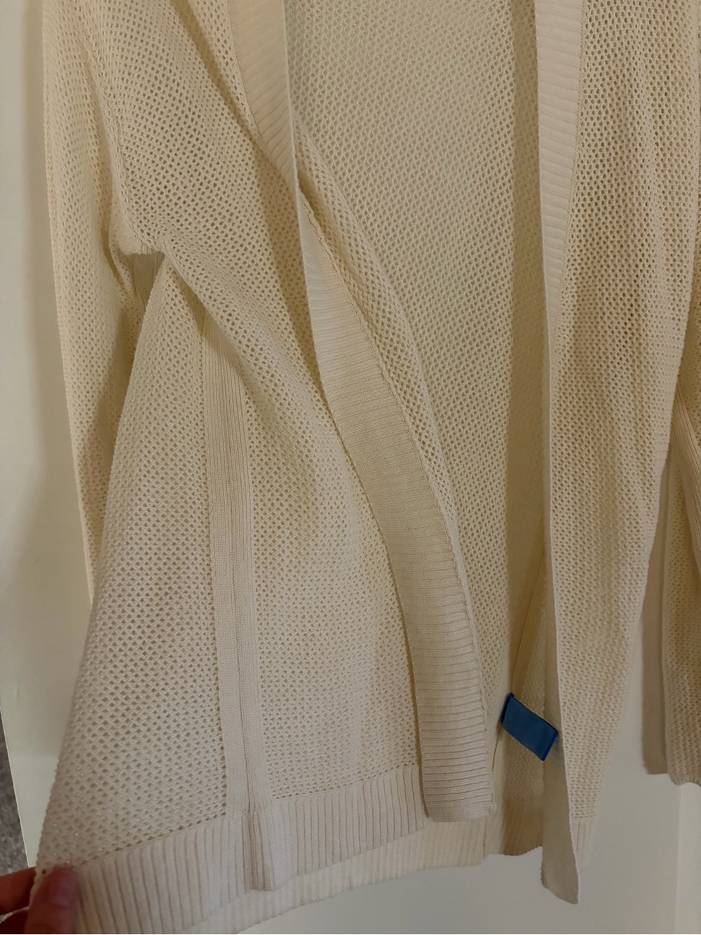 J. McLaughlin Cream Open-Weave Lightweight Cardigan- size Medium - Picture 8 of 8